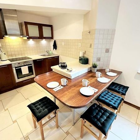 Exclusive Penthouse Near Citycenter 120M2 +Netflix Cracovia Exterior foto