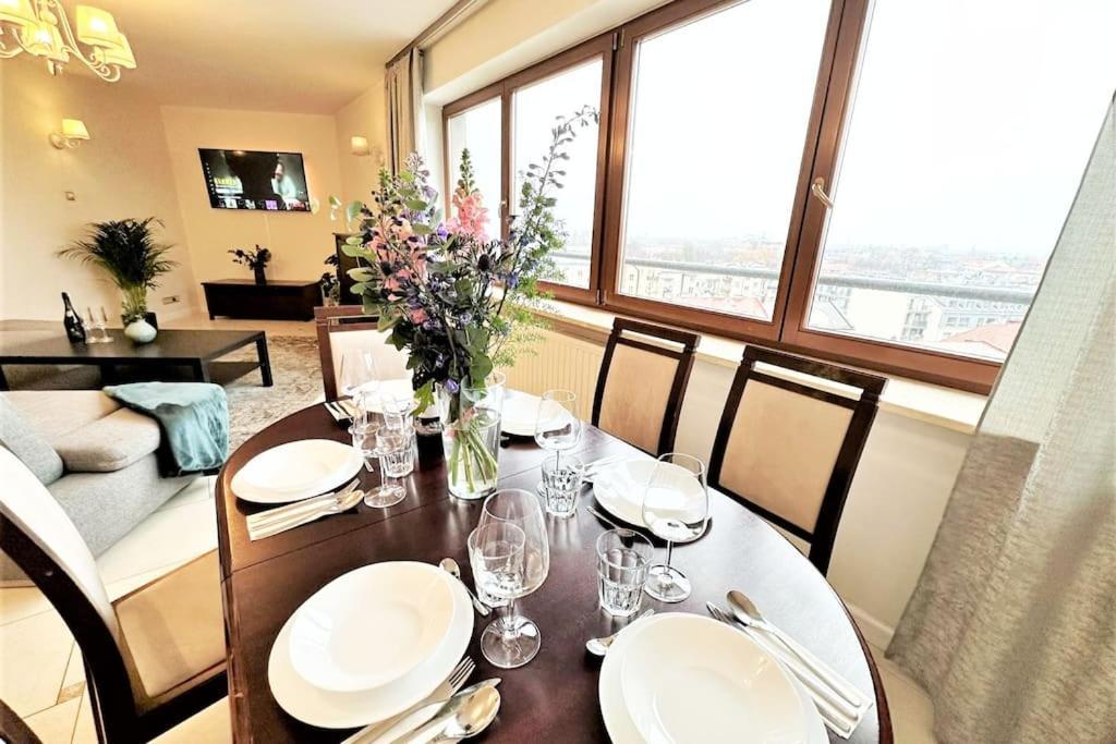Exclusive Penthouse Near Citycenter 120M2 +Netflix Cracovia Exterior foto