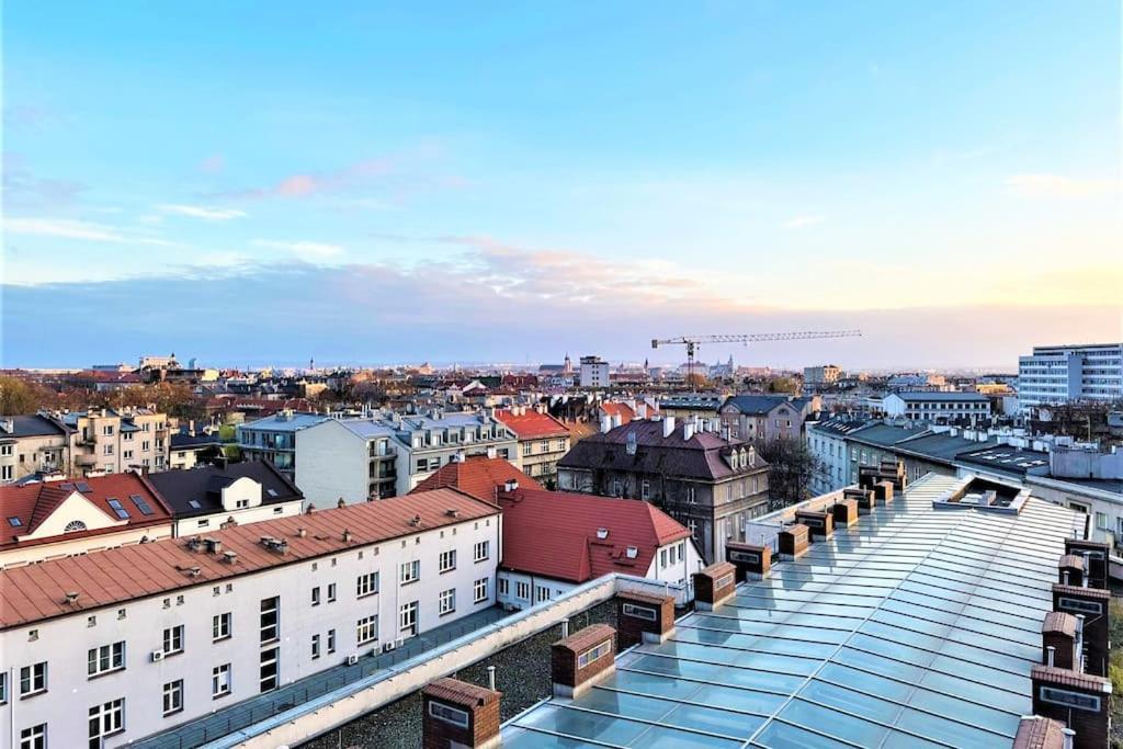 Exclusive Penthouse Near Citycenter 120M2 +Netflix Cracovia Exterior foto