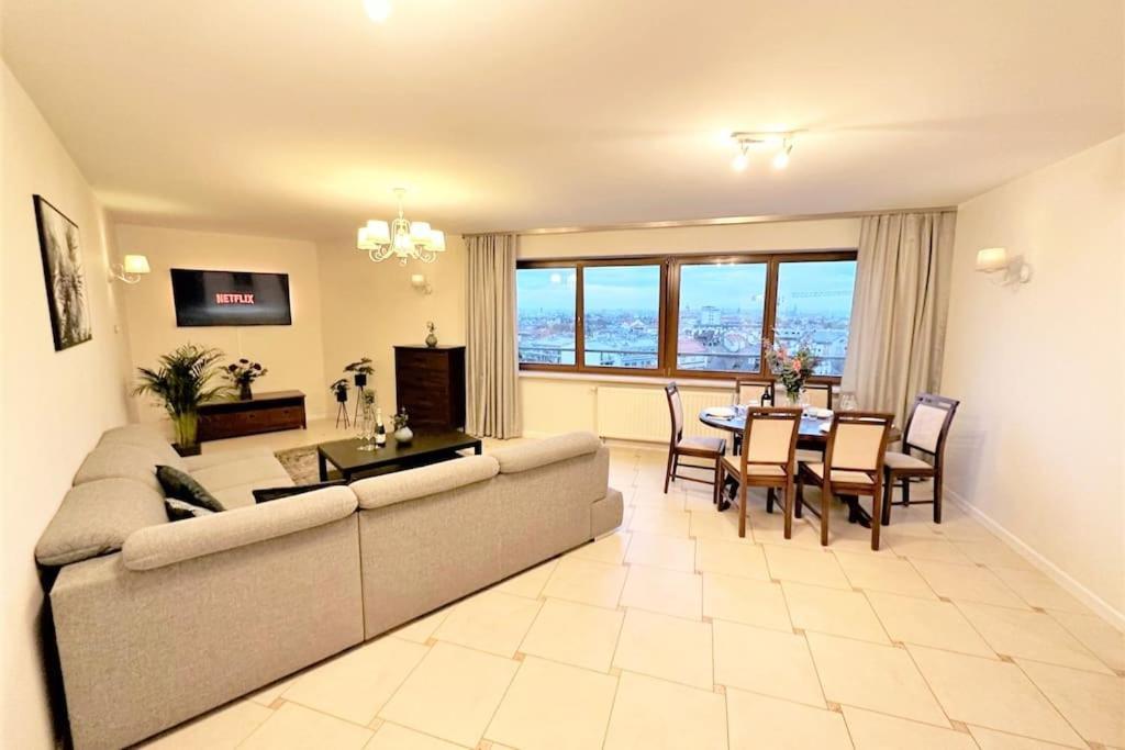 Exclusive Penthouse Near Citycenter 120M2 +Netflix Cracovia Exterior foto