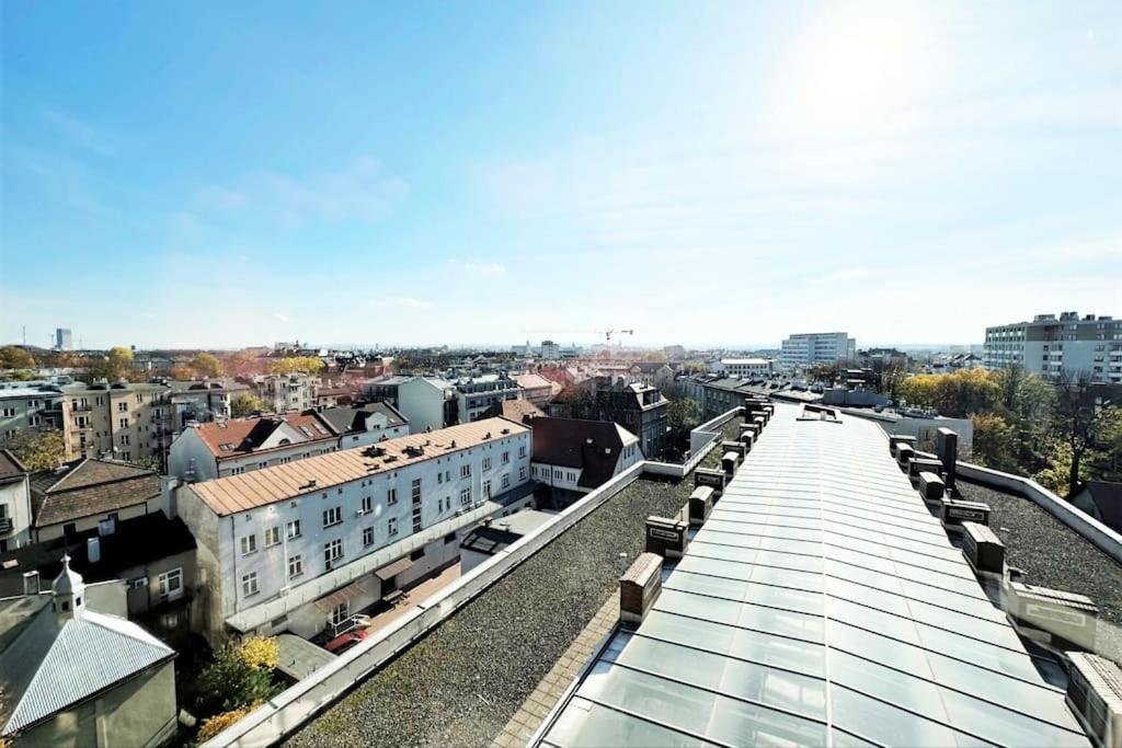 Exclusive Penthouse Near Citycenter 120M2 +Netflix Cracovia Exterior foto