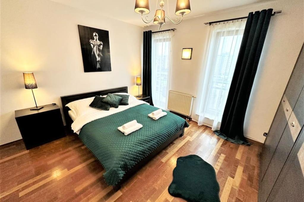 Exclusive Penthouse Near Citycenter 120M2 +Netflix Cracovia Exterior foto