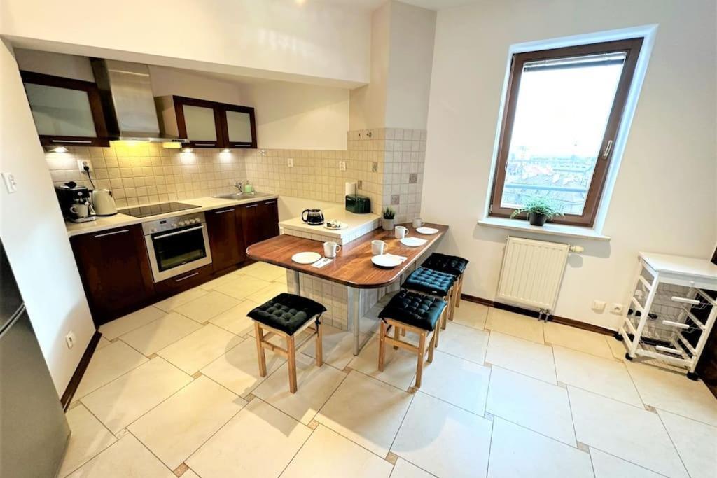 Exclusive Penthouse Near Citycenter 120M2 +Netflix Cracovia Exterior foto